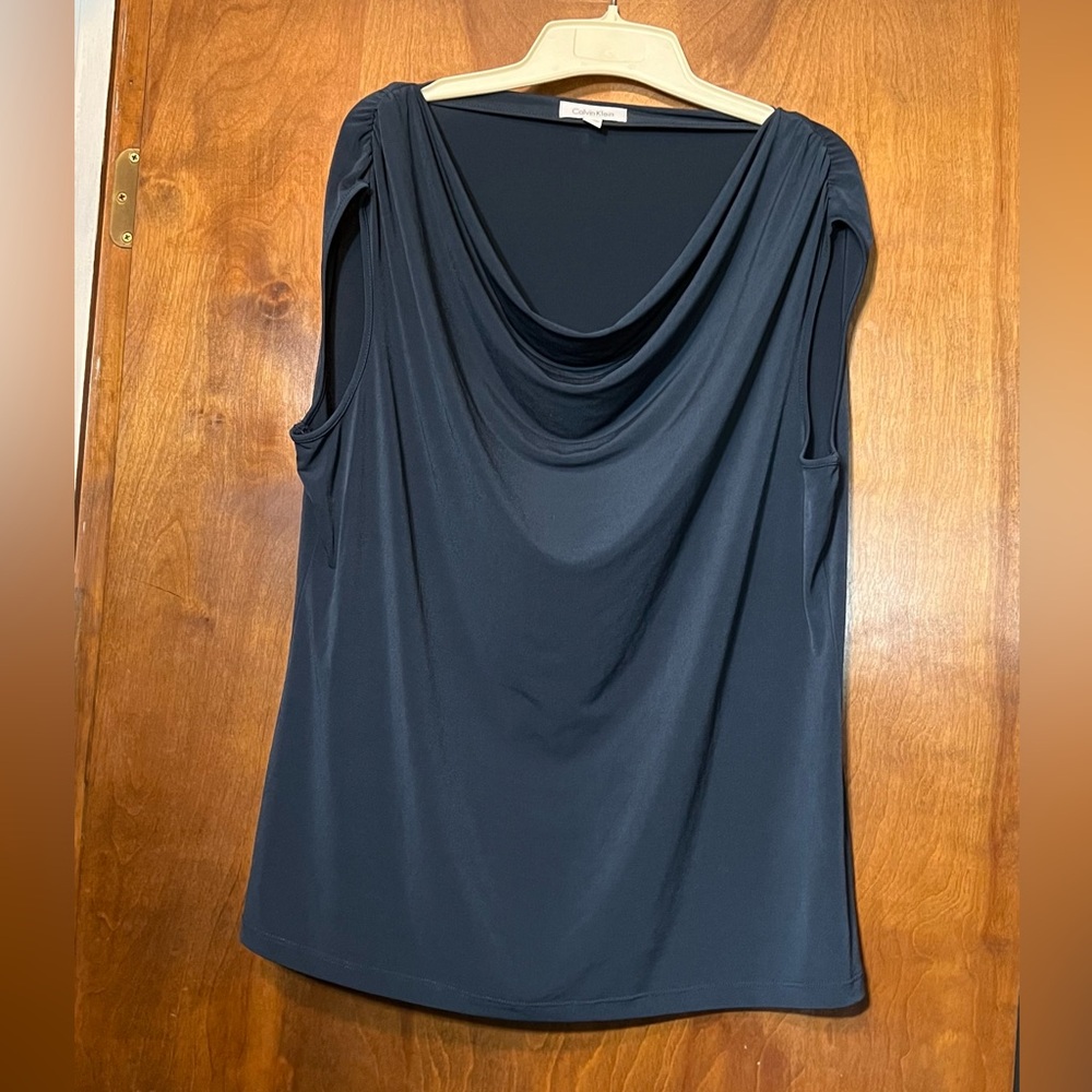 Calvin Klein sleeveless blouse size XL
